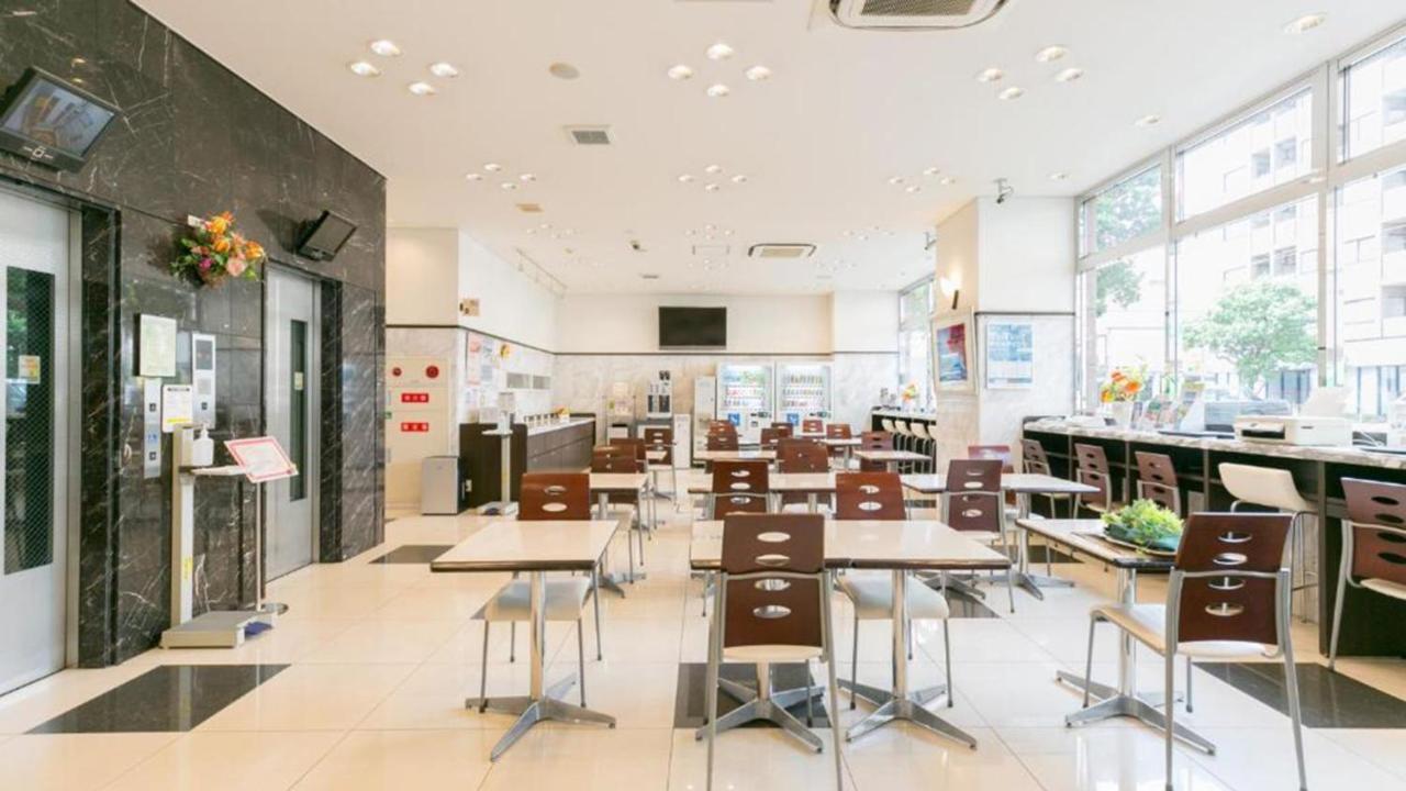 Toyoko Inn Tokyo Monzen-Nakacho Eitaibashi Exterior foto