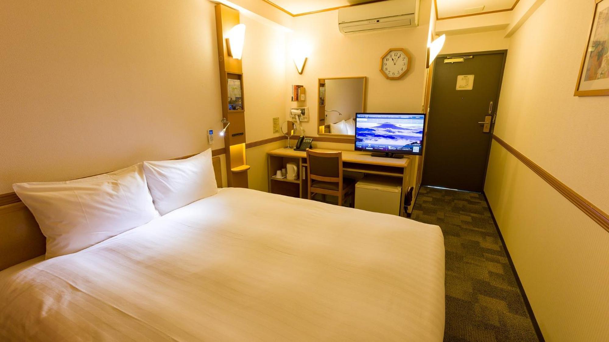 Toyoko Inn Tokyo Monzen-Nakacho Eitaibashi Habitación foto